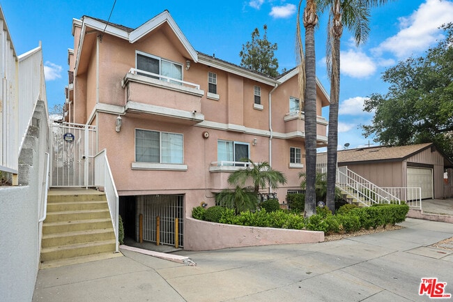 Photo - 10128 Hillhaven Ave Unit 105