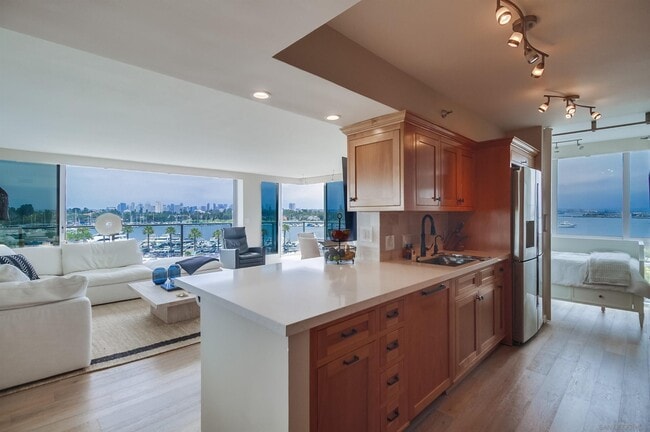 Photo - 1750 Avenida Del Mundo Unit 402