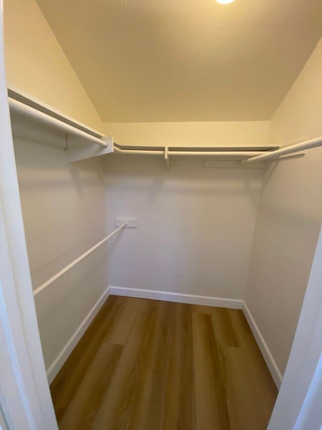 Photo - 7508 Parkway Dr