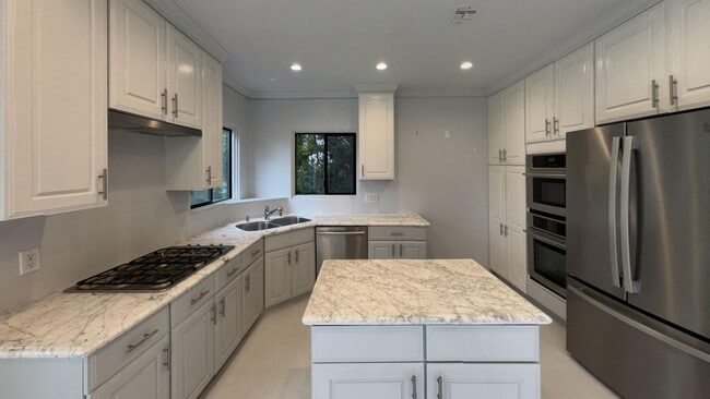 Photo - 386 Entrada Dr