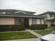 Photo - Popular Townhouse - All-Gas Appliances