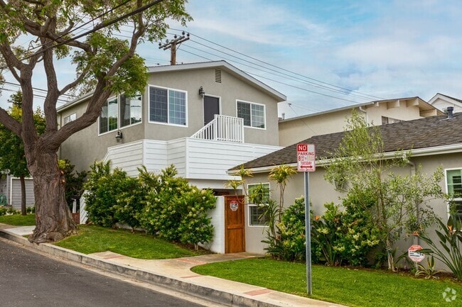 Building Photo - 520.5 Poinsettia Ave Unit 520 1/2 Poinsettia Ave. Rental