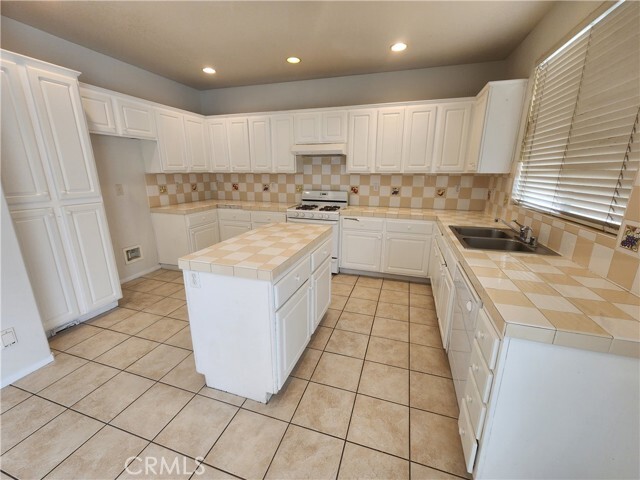Photo - 15752 Home Ct