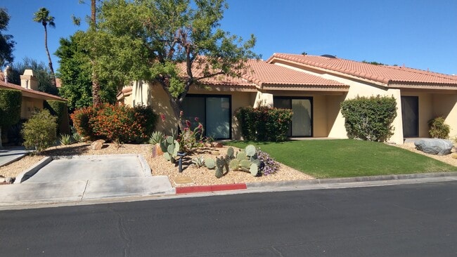 Photo - 2631 N Whitewater Club Dr Unit 2631