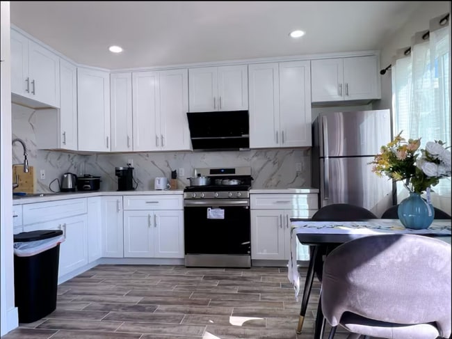 Photo - 0000 Adelia Ave Unit 00