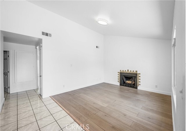 Photo - 11430 Strathern St House