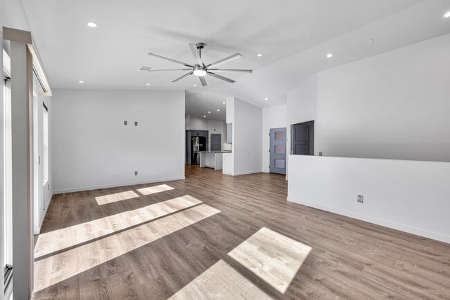 Photo - 7760 Arrowhead Dr