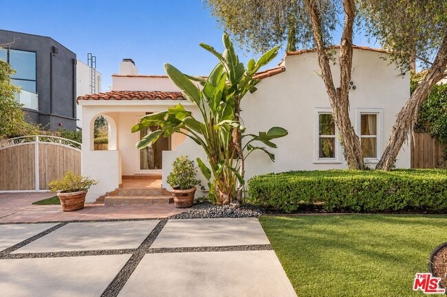 Photo - 409 N Kilkea Dr