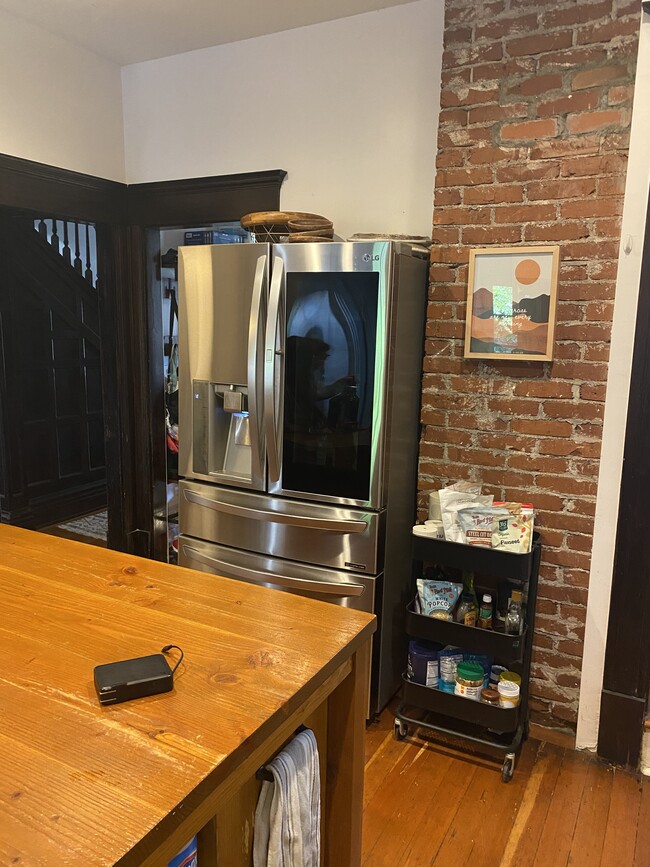 Photo - 1727 N Bush St