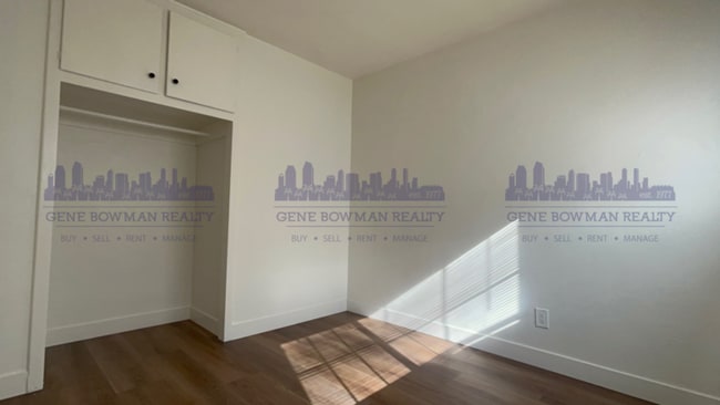 Photo - 3545 44th St