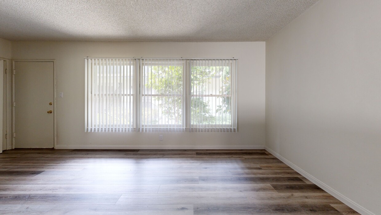 3D Tour - Ladera Gardens