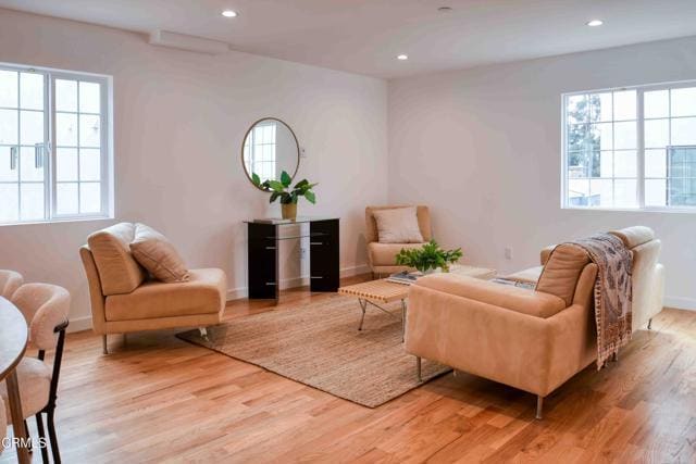 Photo - 2325 Langdale Ave