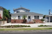 Photo - 6037 Comey Ave