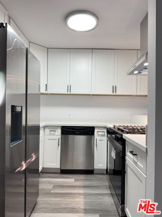 Building Photo - 155 S St Andrews Pl Unit 5