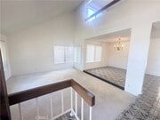 Photo - 46 Christamon W