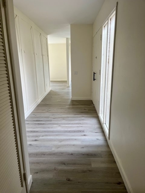 Entry hallway - 6165 Del Paso Ave