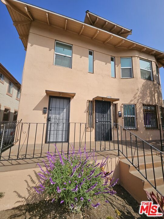 Photo - 643 57th St Apartment