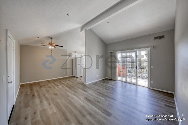 Photo - 409 Utica Avenue