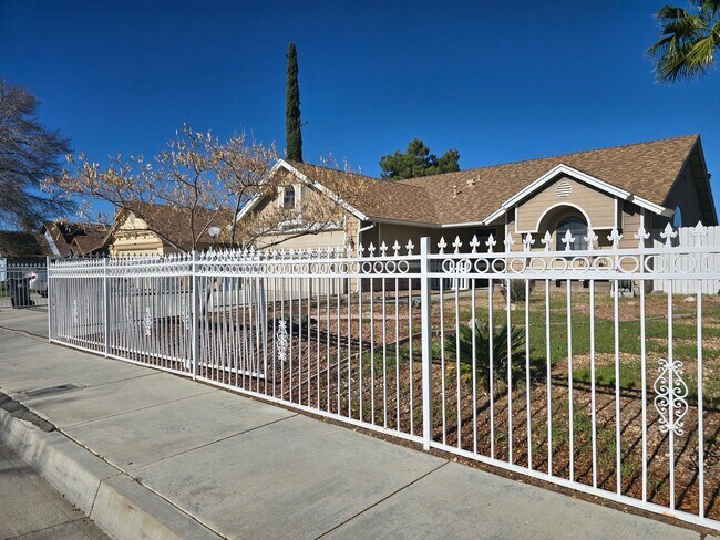 Photo - 4349 E Ave Q-12