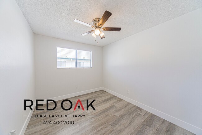 Photo - 12883 San Fernando Rd Unit 8