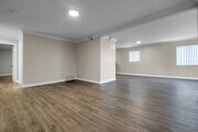 Photo - Spacious 3 Bed / 2 Bath apartment with parking & in-unit laundry! Unit 3266