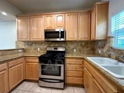 Photo - 12217 Moorpark St