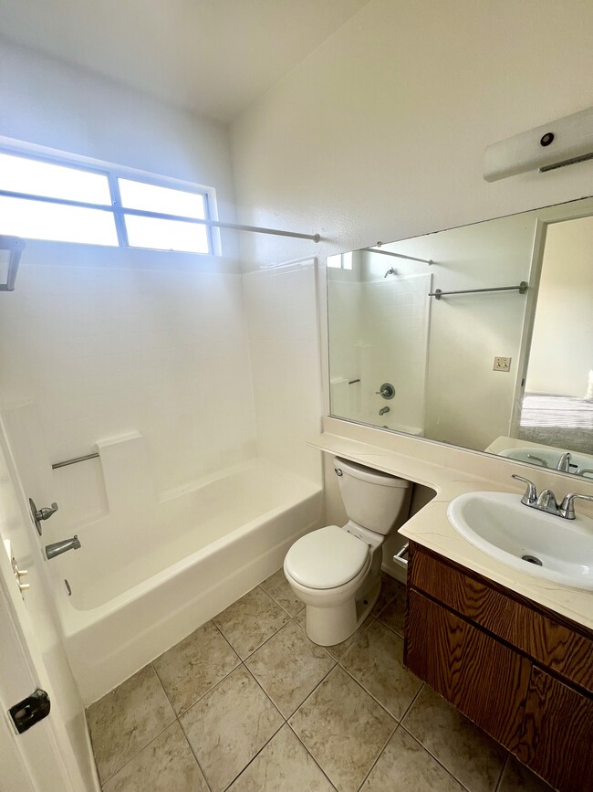 Photo - Crown Point Apartments