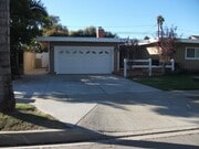 Photo - 4BD/2BA Available Near El Dorado Park!!