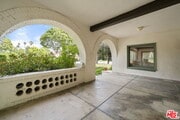 Photo - 801 N Rodeo Dr