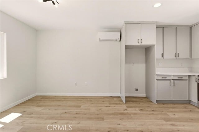 Photo - 2155 Euclid Ave