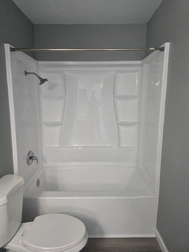 Photo - Large 1 Bed 1 Bath Condo