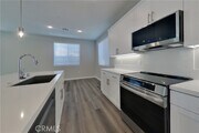 Photo - 611 Citron St