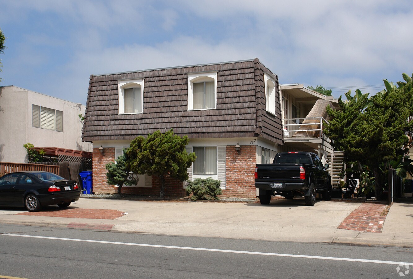 Photo - 1220 Pacific Beach Dr