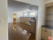 Photo - 320 S McCarty Dr House