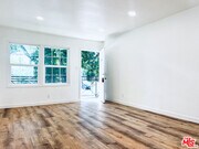Photo - 938 W Glenoaks Blvd Unit 2
