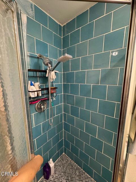 Photo - 210 N Primrose Ave