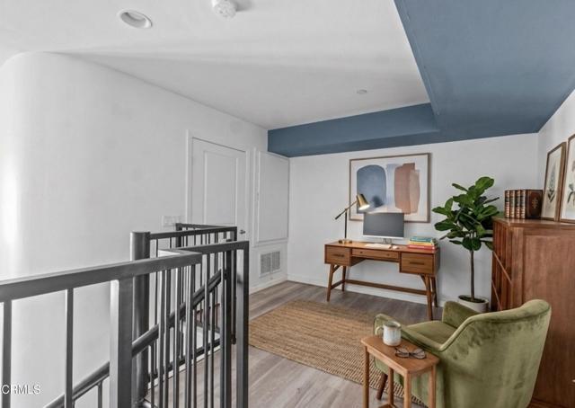 Photo - 1901 S Victoria Ave Unit 201