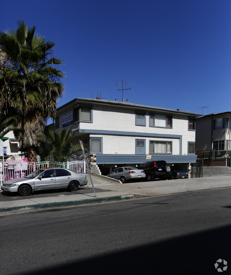 Photo - 539 S Serrano Ave Apartments