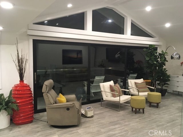 Photo - 16 N Stonington Rd