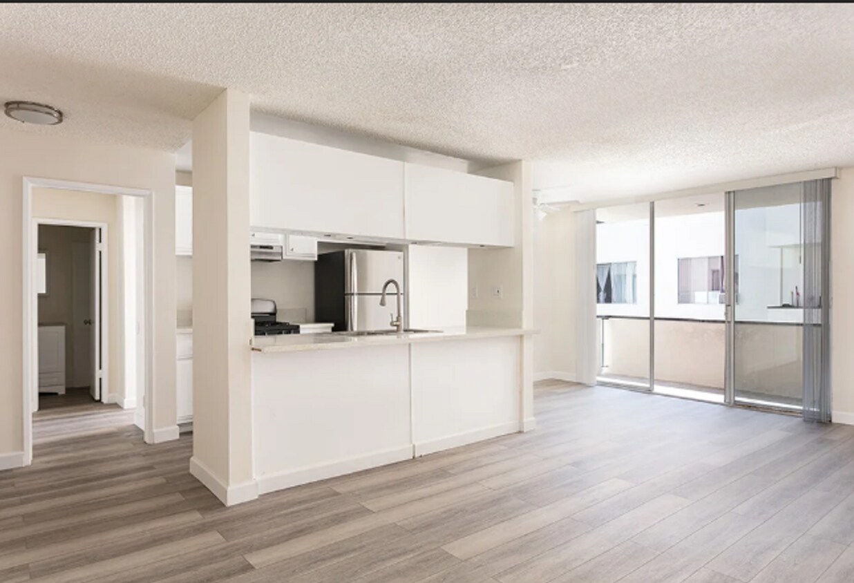 Floor Plan - 1 Bedroom / 1 Bathroom
