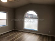 Photo - 1061 E Market St