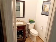 Photo - 1620 1/4 York Dr