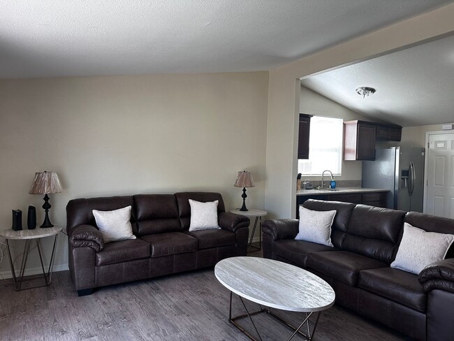 Photo - 27548 Camp Plenty Rd