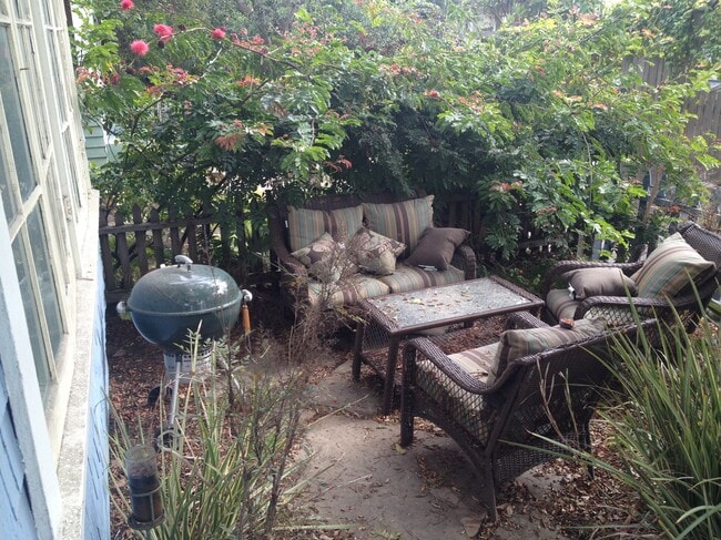 Front yard - 119 Wavecrest Ave