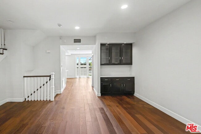 Photo - 1242 Berkeley St Unit 10