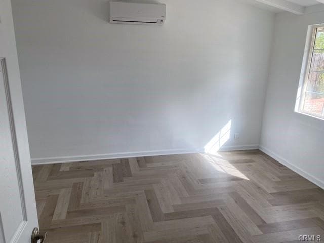 Photo - 20578 Kittridge St