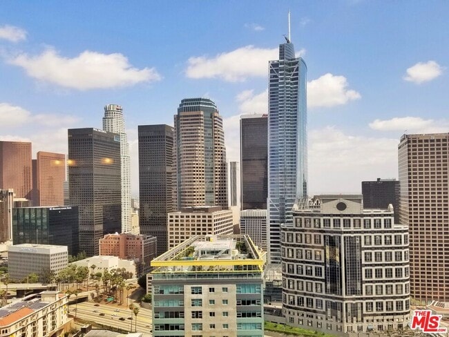 Photo - 1100 Wilshire Blvd Unit 2610