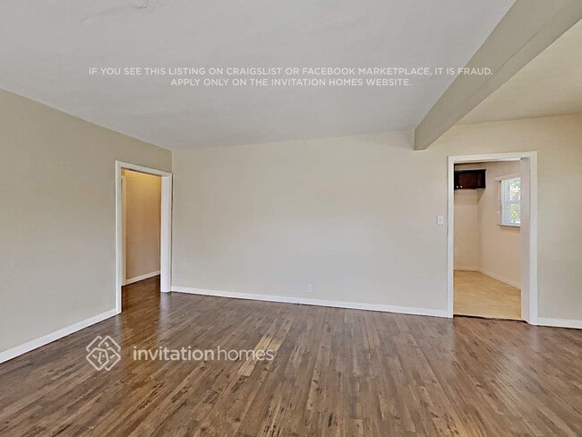 Photo - 863 N Workman St