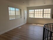 Photo - 3111 Bayview Dr