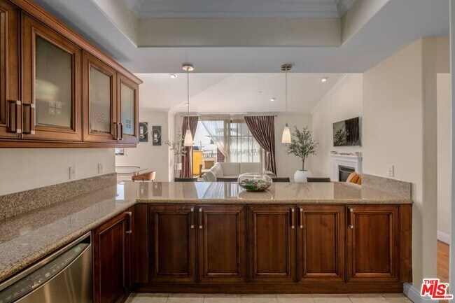 Photo - 10617 Eastborne Ave Unit PH2